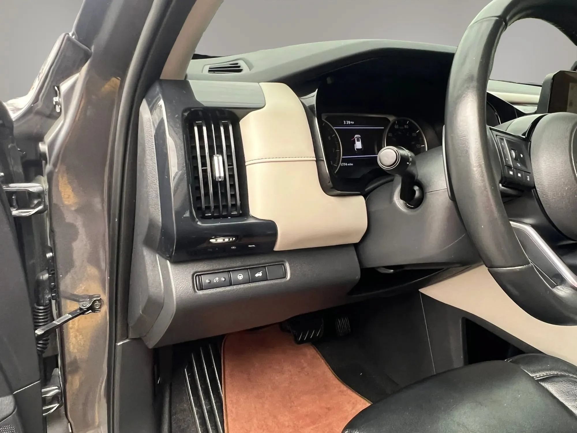 Used 2022 Nissan Pathfinder SV w/ SV Premium Package AWD/4WD image 14