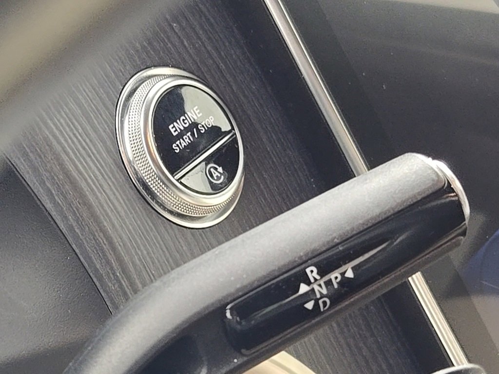 Used 2023 Mercedes-Benz GLC 300 GLC 300 image 21