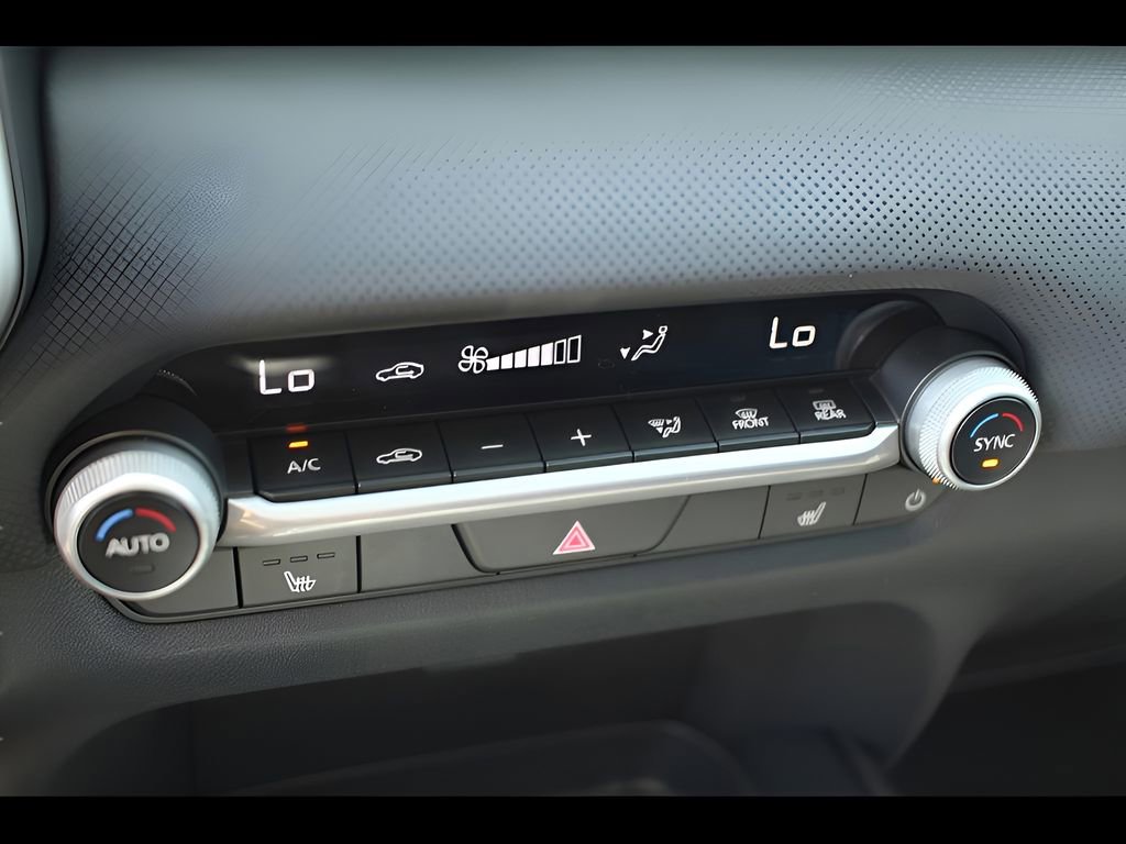 Used 2025 MAZDA CX-50 AWD 2.5 S w/ Preferred Package image 13