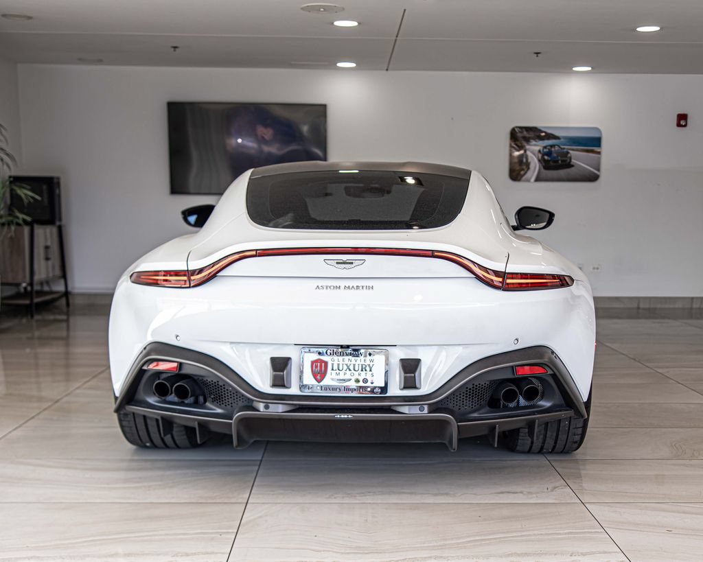 Used 2019 Aston Martin V8 Vantage Coupe RWD image 13