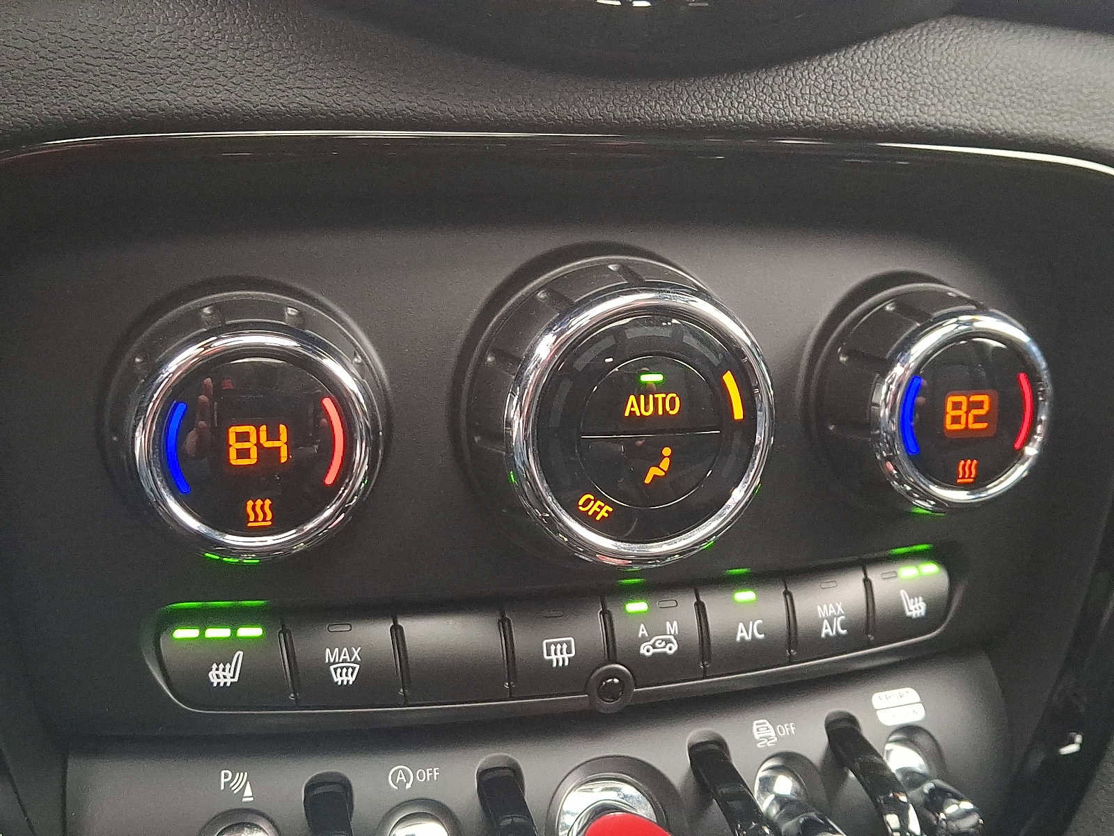 Used 2024 MINI Cooper Clubman S image 17