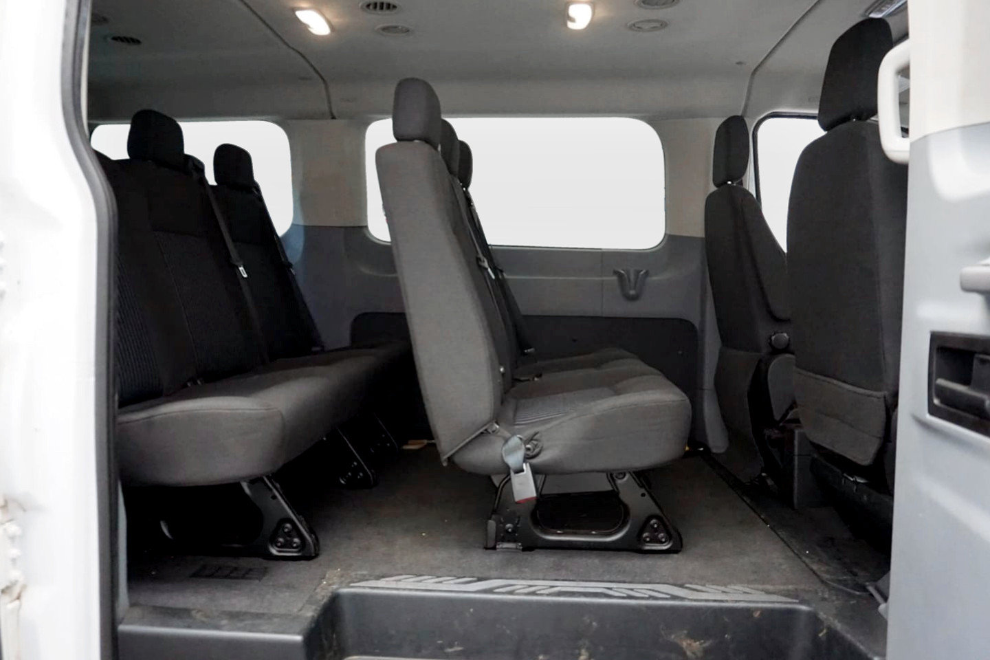 Used 2016 Ford Transit 150 XL RWD image 17