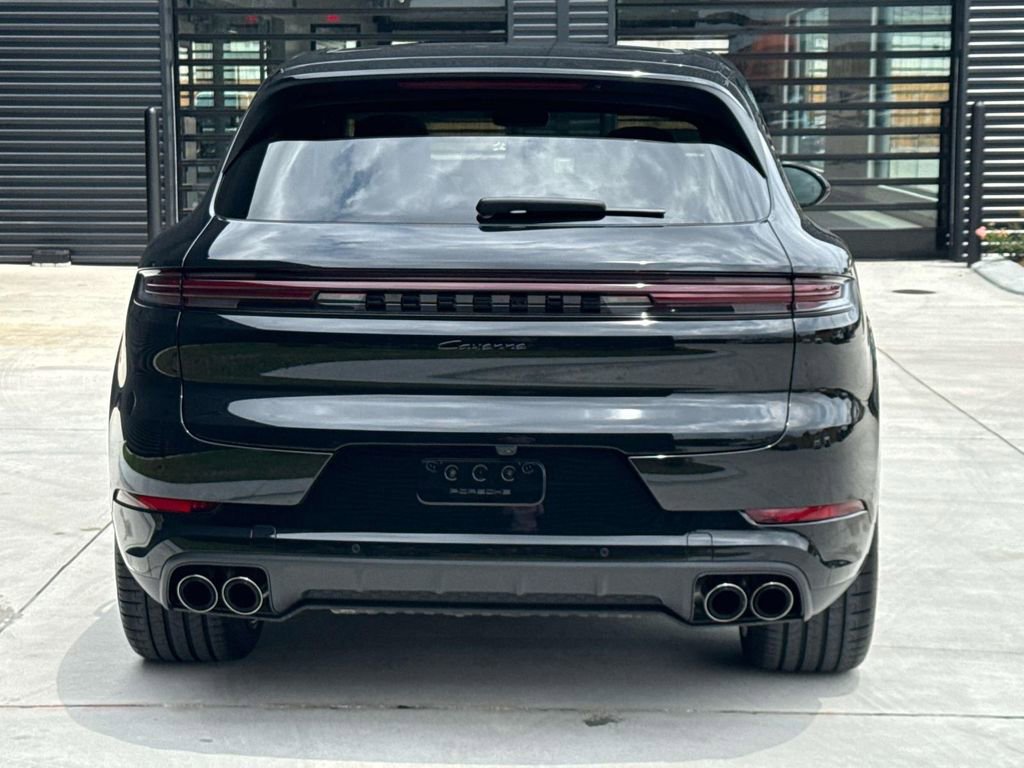 New 2026 Porsche Cayenne AWD/4WD image 12