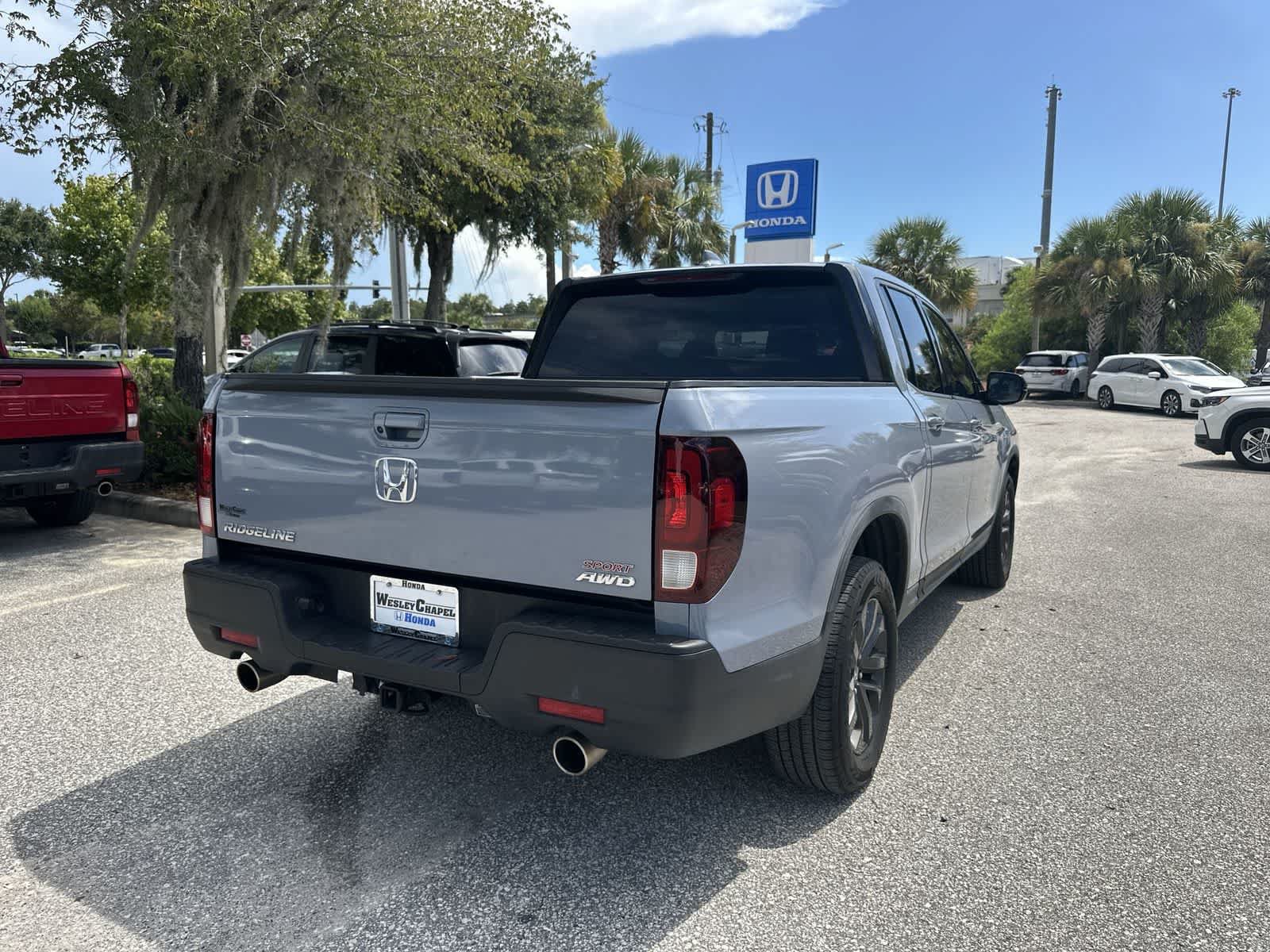 Used 2023 Honda Ridgeline Sport image 6