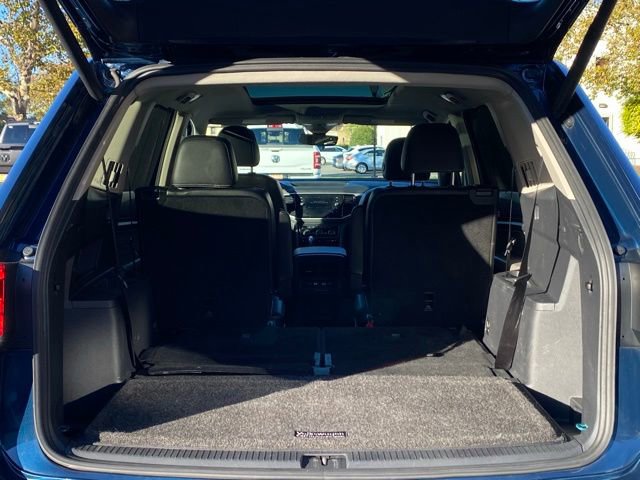 Used 2021 Volkswagen Atlas SEL R-Line image 12