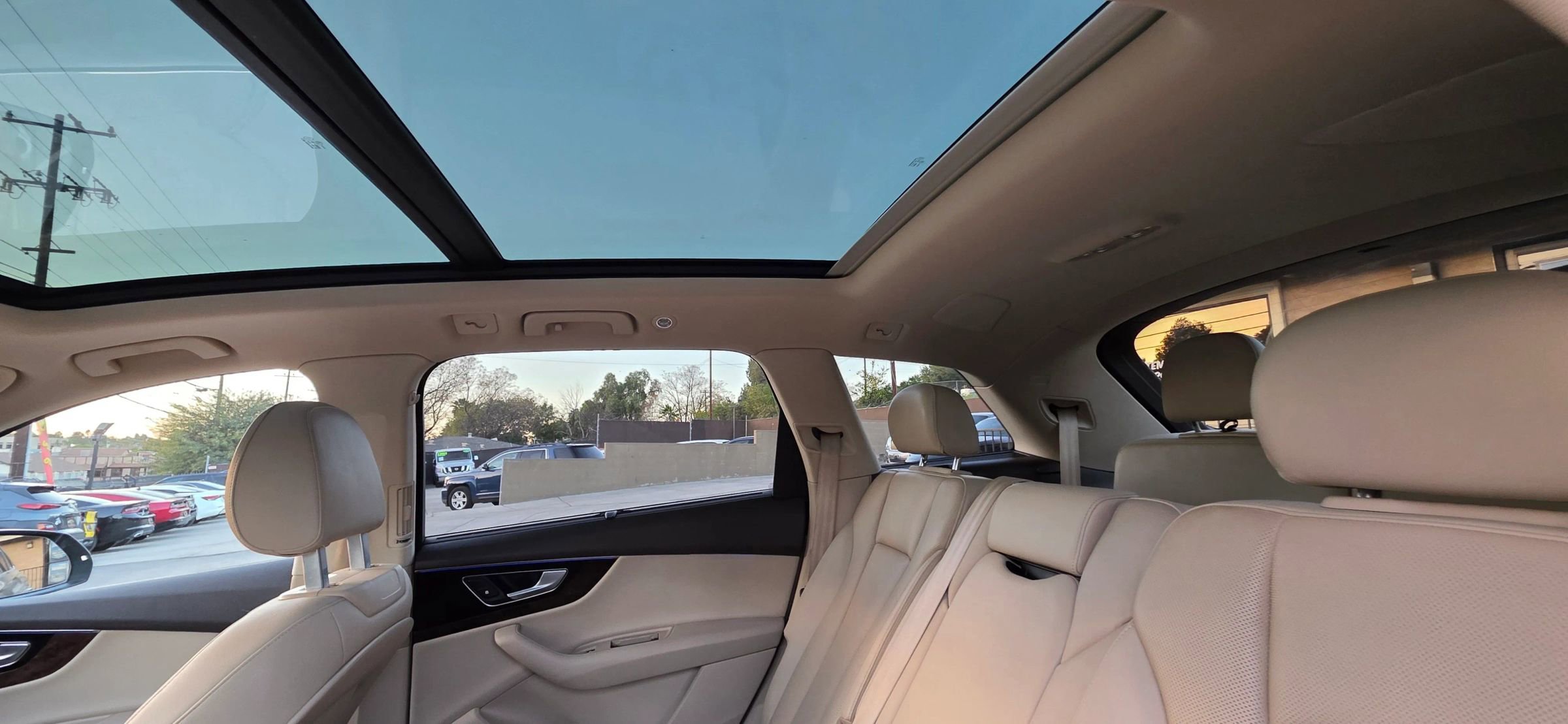 Used 2018 Audi Q7 3.0T Prestige w/ Prestige Package image 23