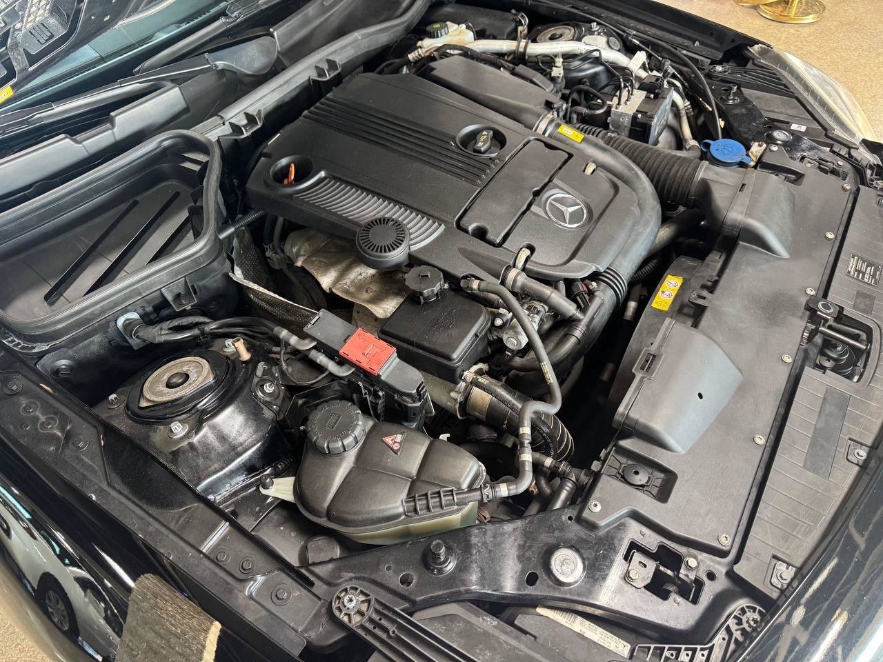 Used 2013 Mercedes-Benz SLK 250 image 36