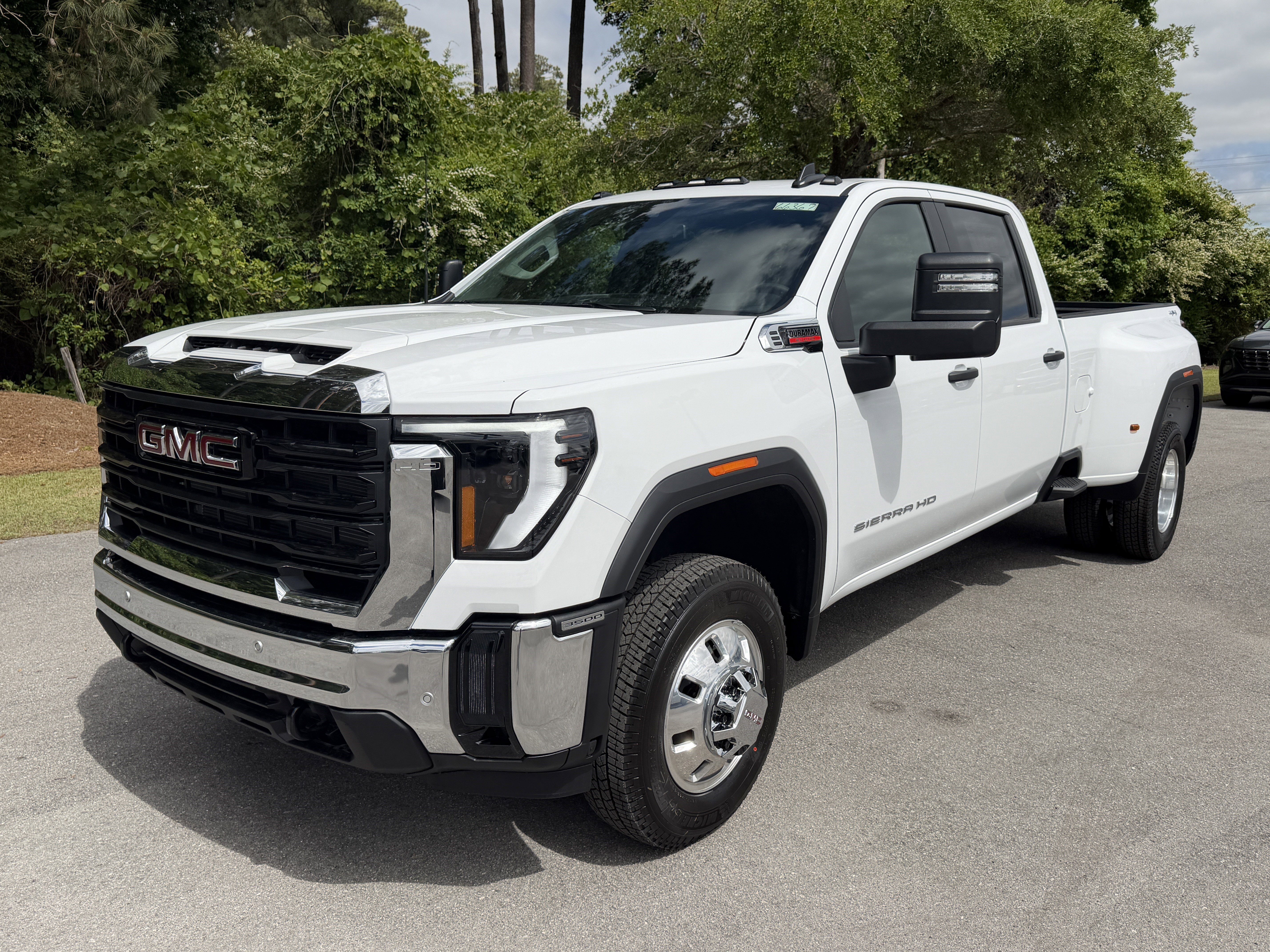 New 2026 GMC Sierra 3500 Pro w/ 1SA Pro Safety Plus Package AWD/4WD image 36