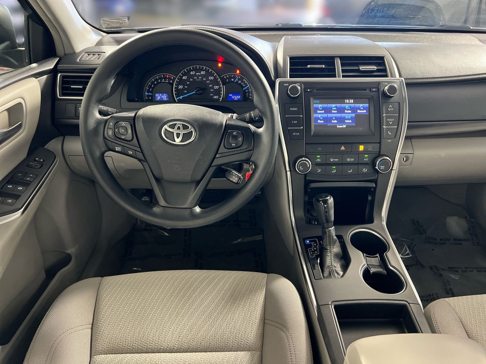 Used 2015 Toyota Camry LE FWD image 23