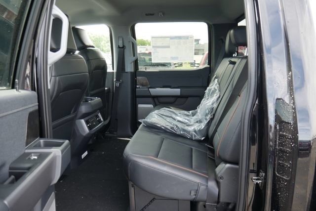 New 2026 Ford F350 Lariat w/ Chrome Package AWD/4WD image 24