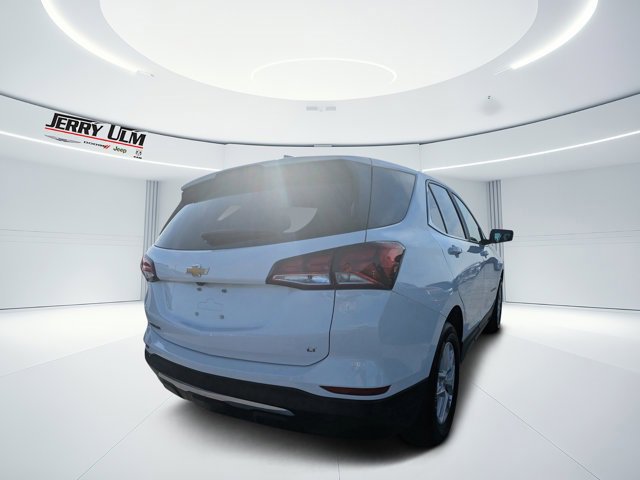 Used 2024 Chevrolet Equinox LT image 3