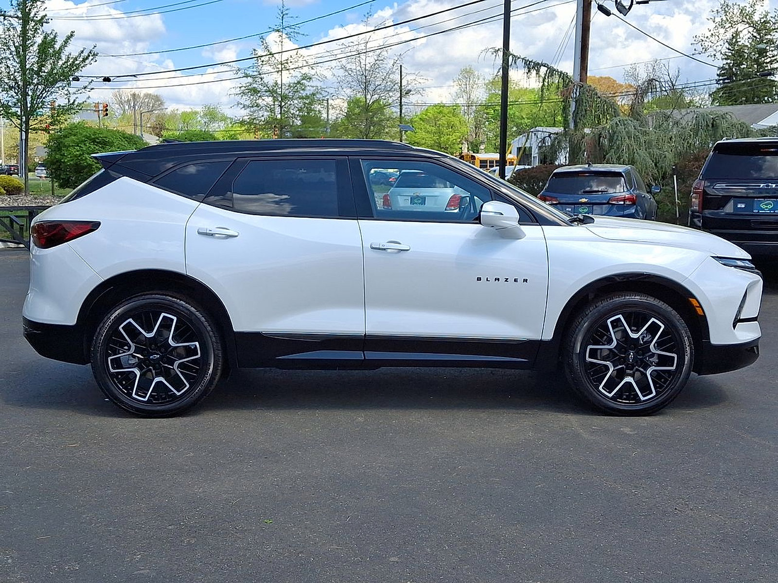 Certified 2023 Chevrolet Blazer RS w/ Driver Confidence II Package image 26