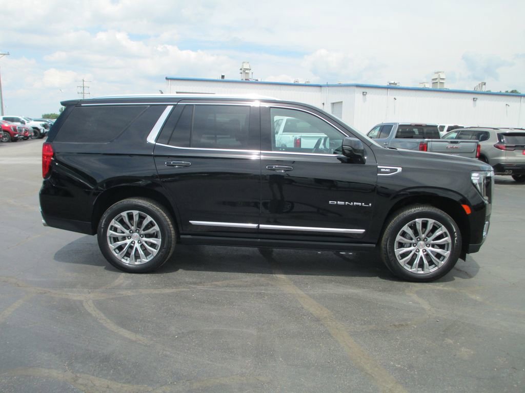 Used 2022 GMC Yukon Denali w/ Denali Ultimate Package AWD/4WD image 6