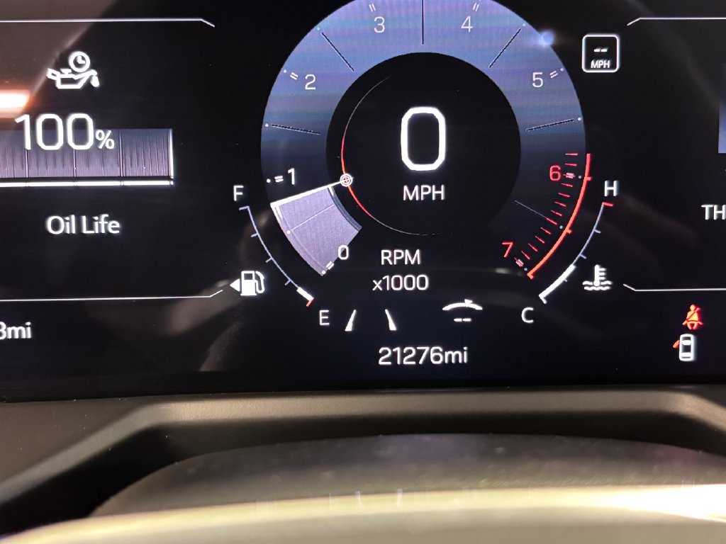Used 2026 GMC Acadia Elevation w/ Elevation Premium Package FWD image 34