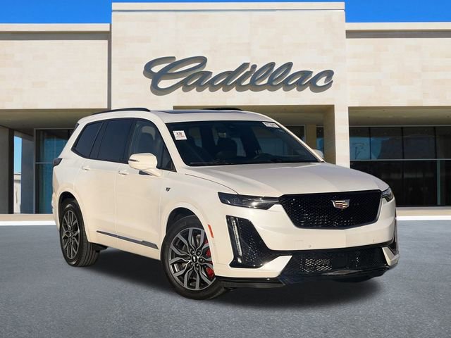 Certified 2022 Cadillac XT6 Sport w/ Technology Package image 2