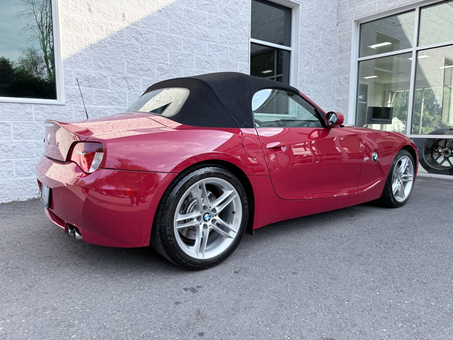 Used 2006 BMW M Roadster RWD image 25