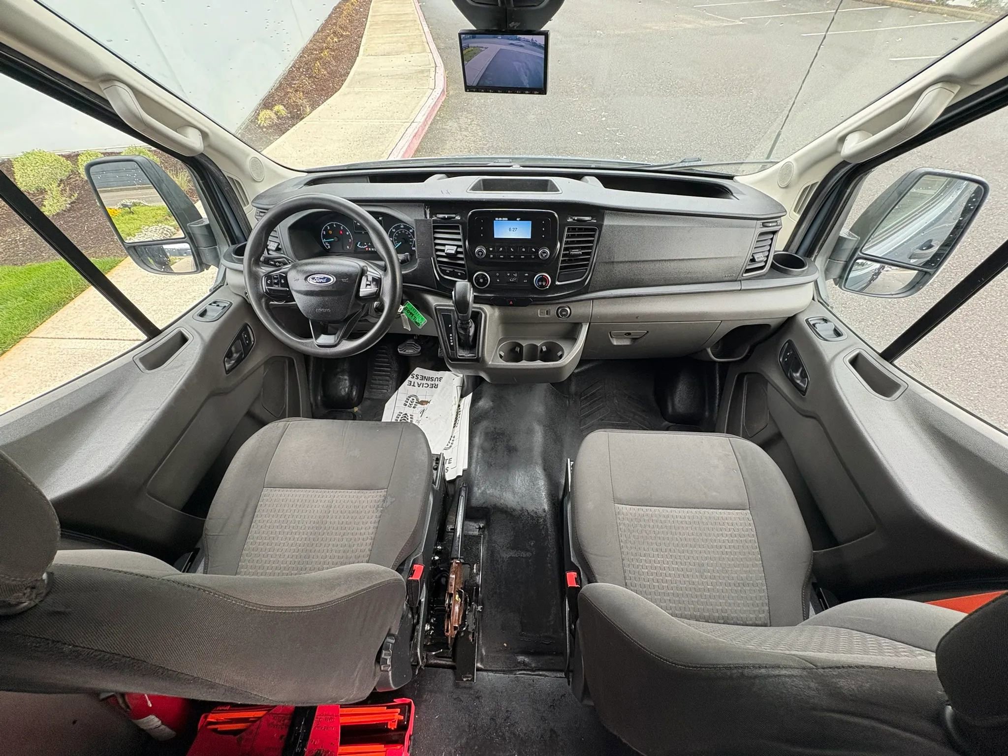 Used 2020 Ford Transit 250 148 High Roof Extended image 21