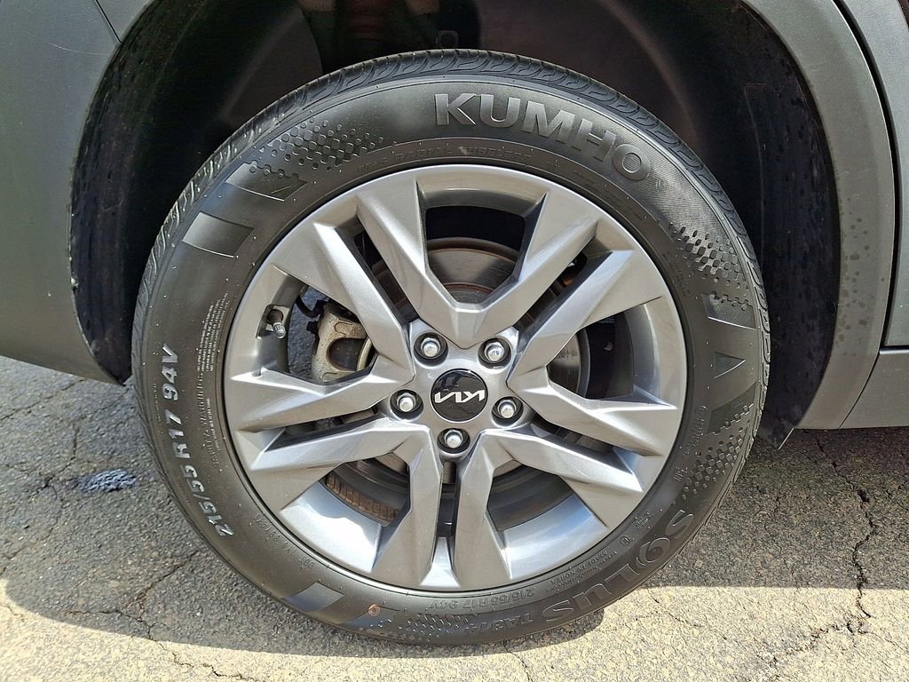 Certified 2023 Kia Seltos LX AWD/4WD image 11