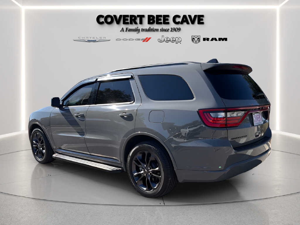 Used 2024 Dodge Durango SXT w/ SXT Blacktop Group RWD image 7