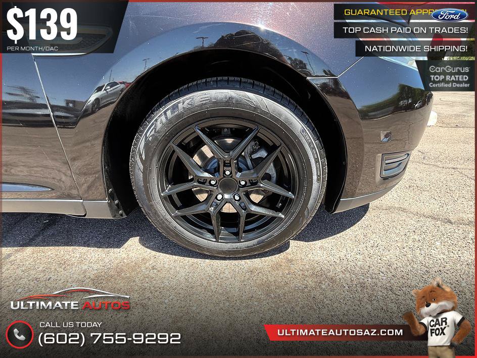 Used 2013 Ford Taurus Limited FWD image 21