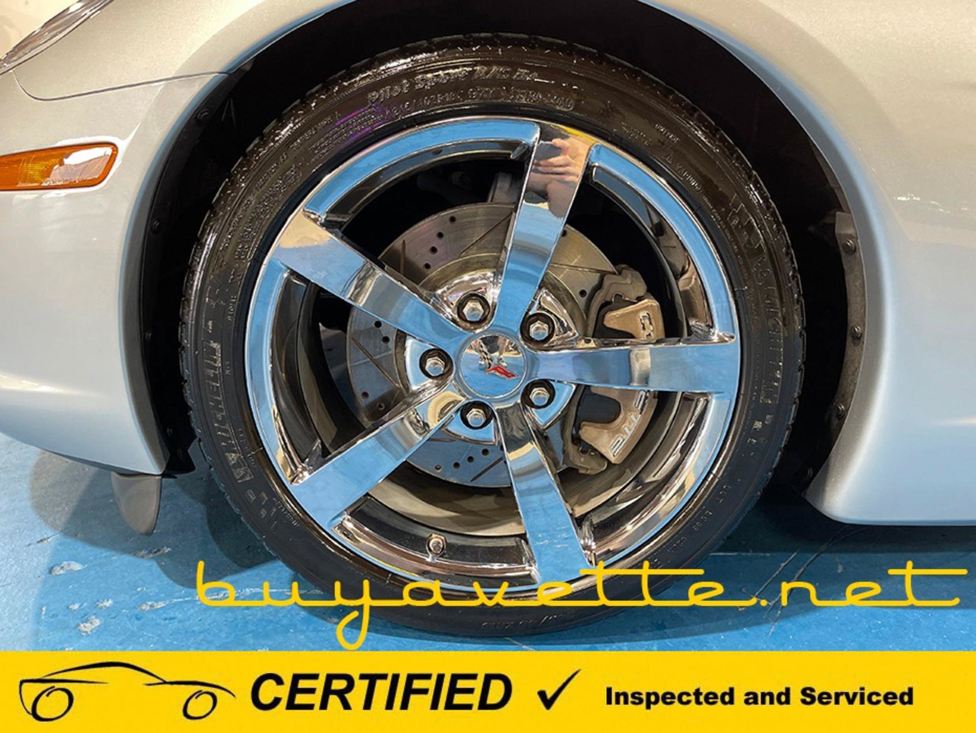 Used 2009 Chevrolet Corvette Convertible w/ Preferred Equipment Group RWD image 12