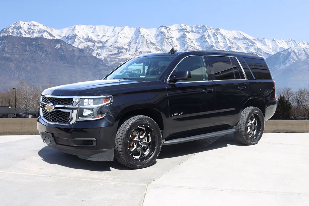Used 2016 Chevrolet Tahoe LT image 2