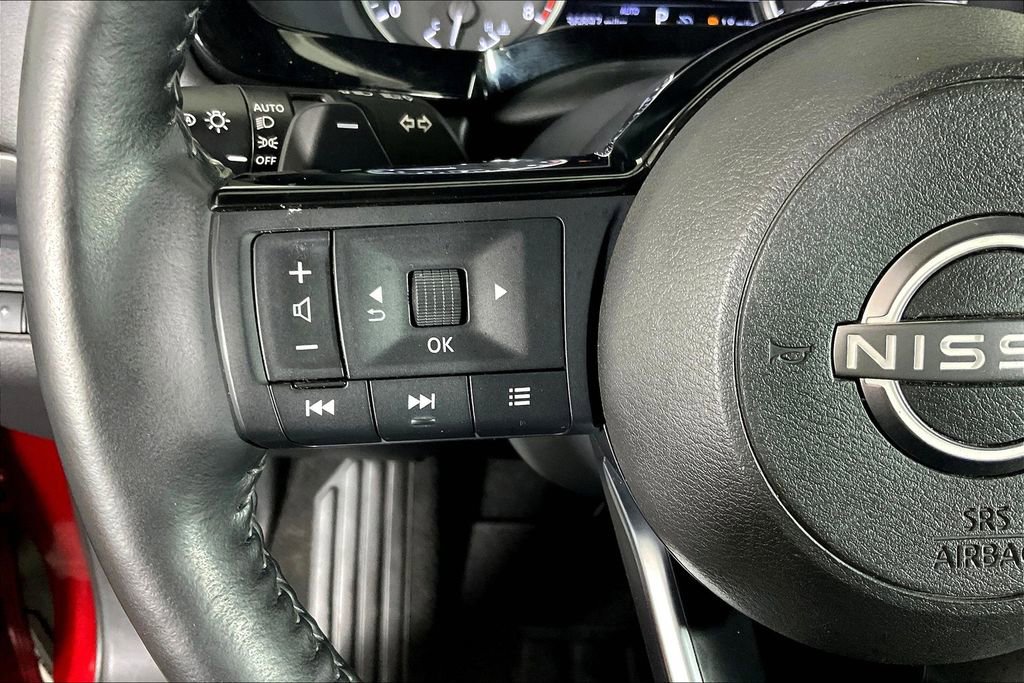 Used 2022 Nissan Pathfinder SL w/ Cargo Package image 26