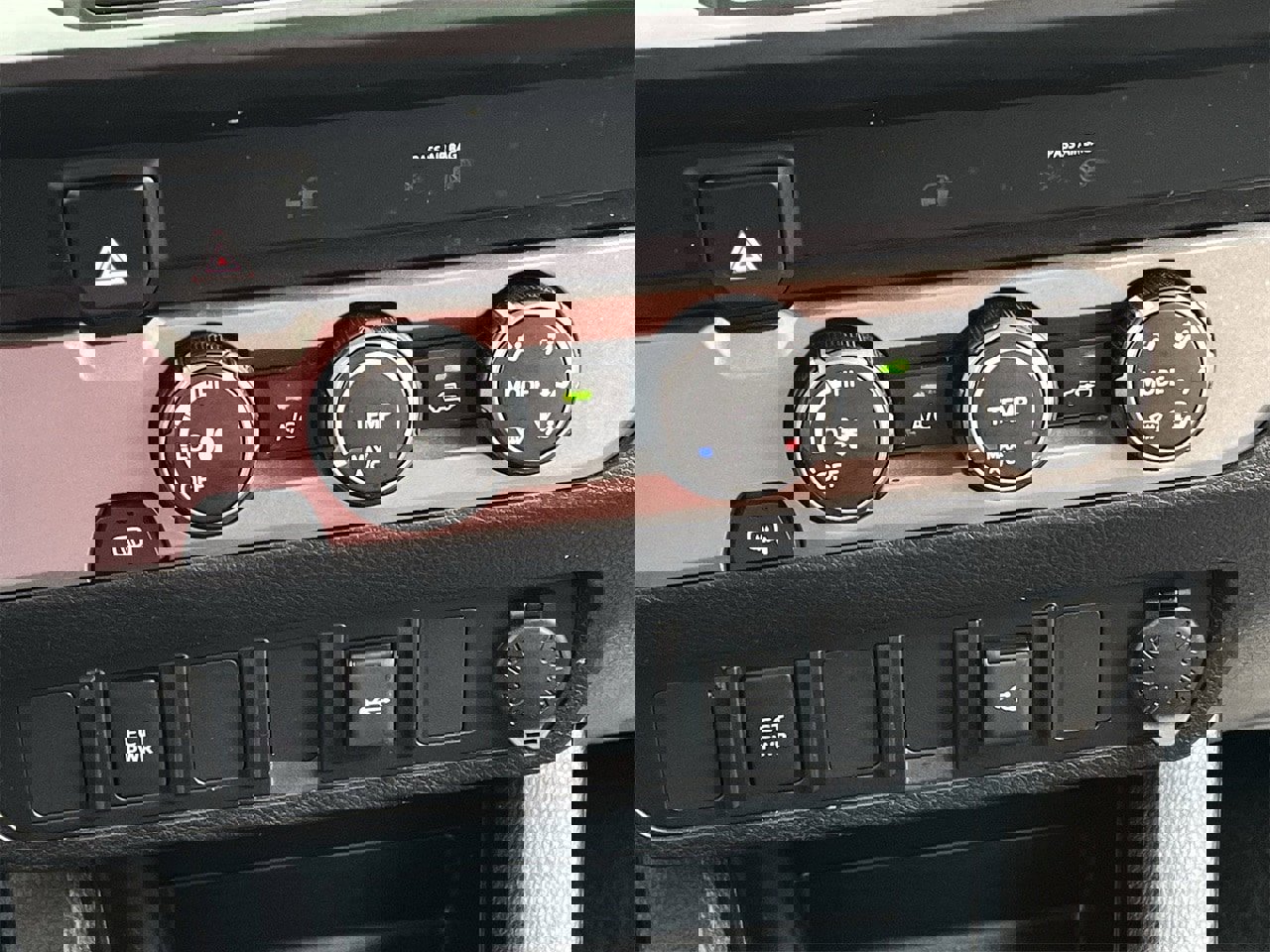 Used 2021 Toyota Tacoma SR w/ SR Convenience Package image 18