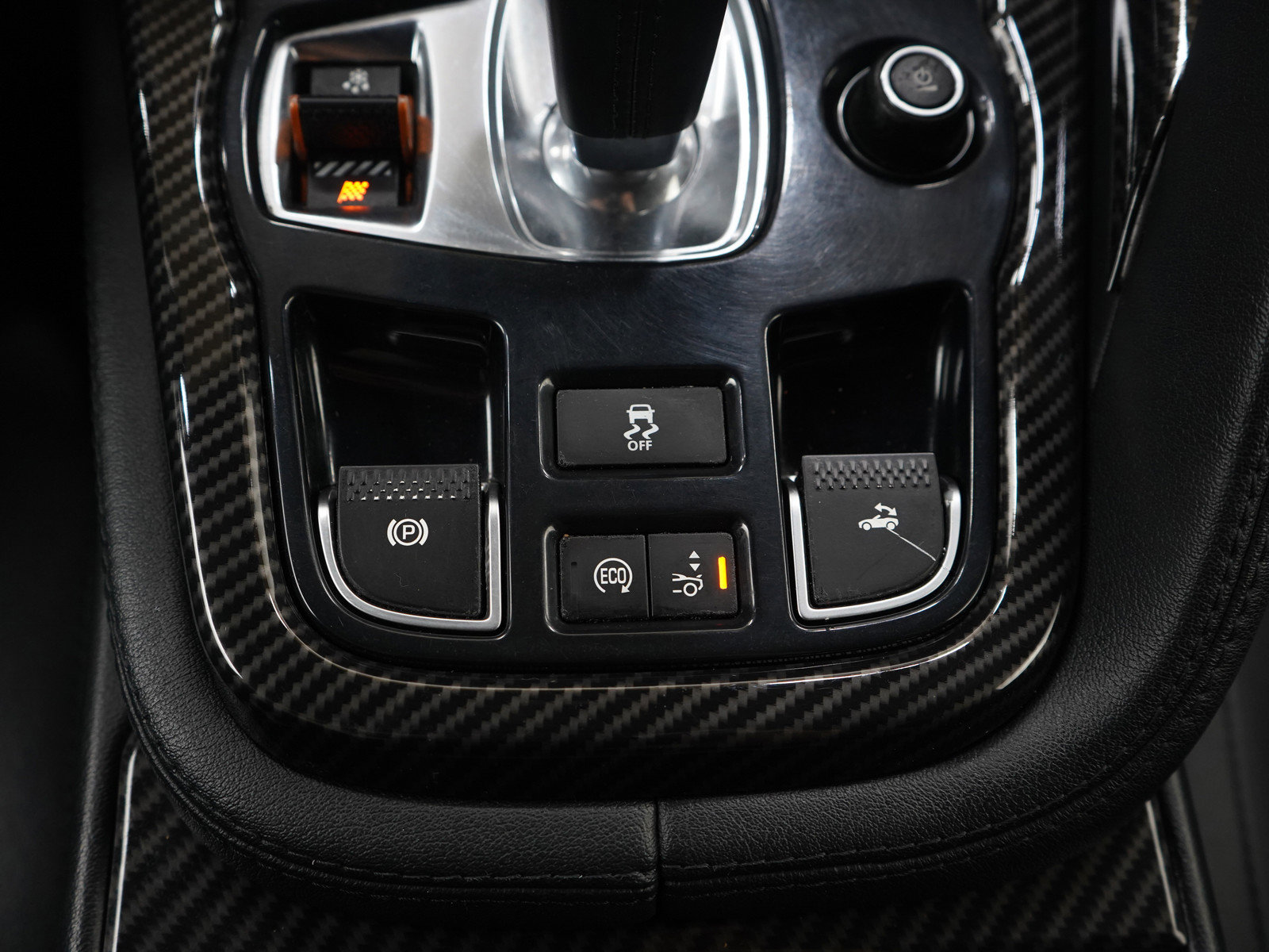 Used 2014 Jaguar F-TYPE S RWD image 19