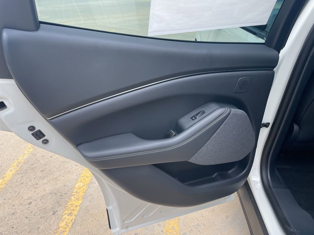 New 2025 Ford Mustang Mach-E Premium image 18