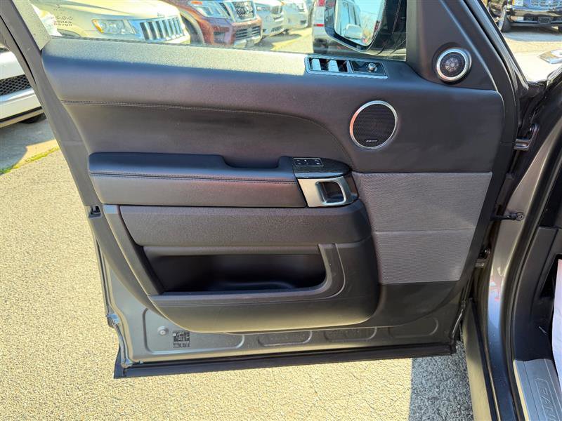 Used 2019 Land Rover Range Rover Sport HSE image 34