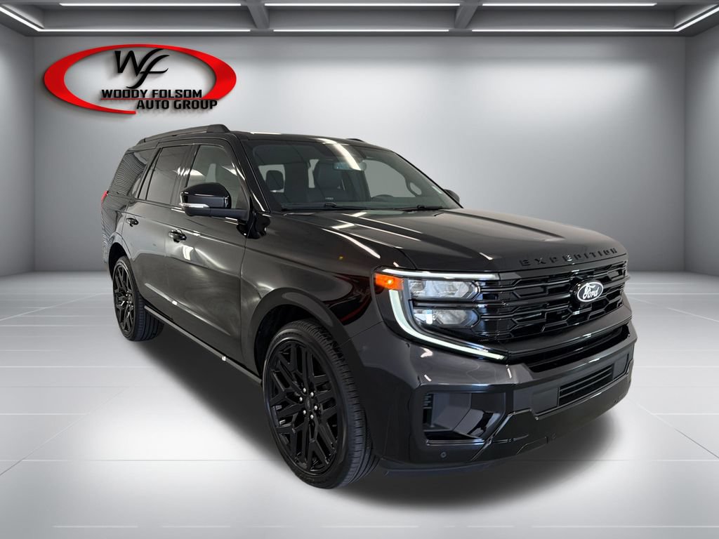 New 2027 Ford Expedition Platinum w/ Stealth Performance Package AWD/4WD image 3