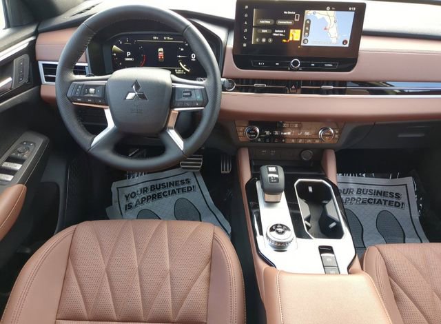 New 2026 Mitsubishi Outlander SEL FWD image 17