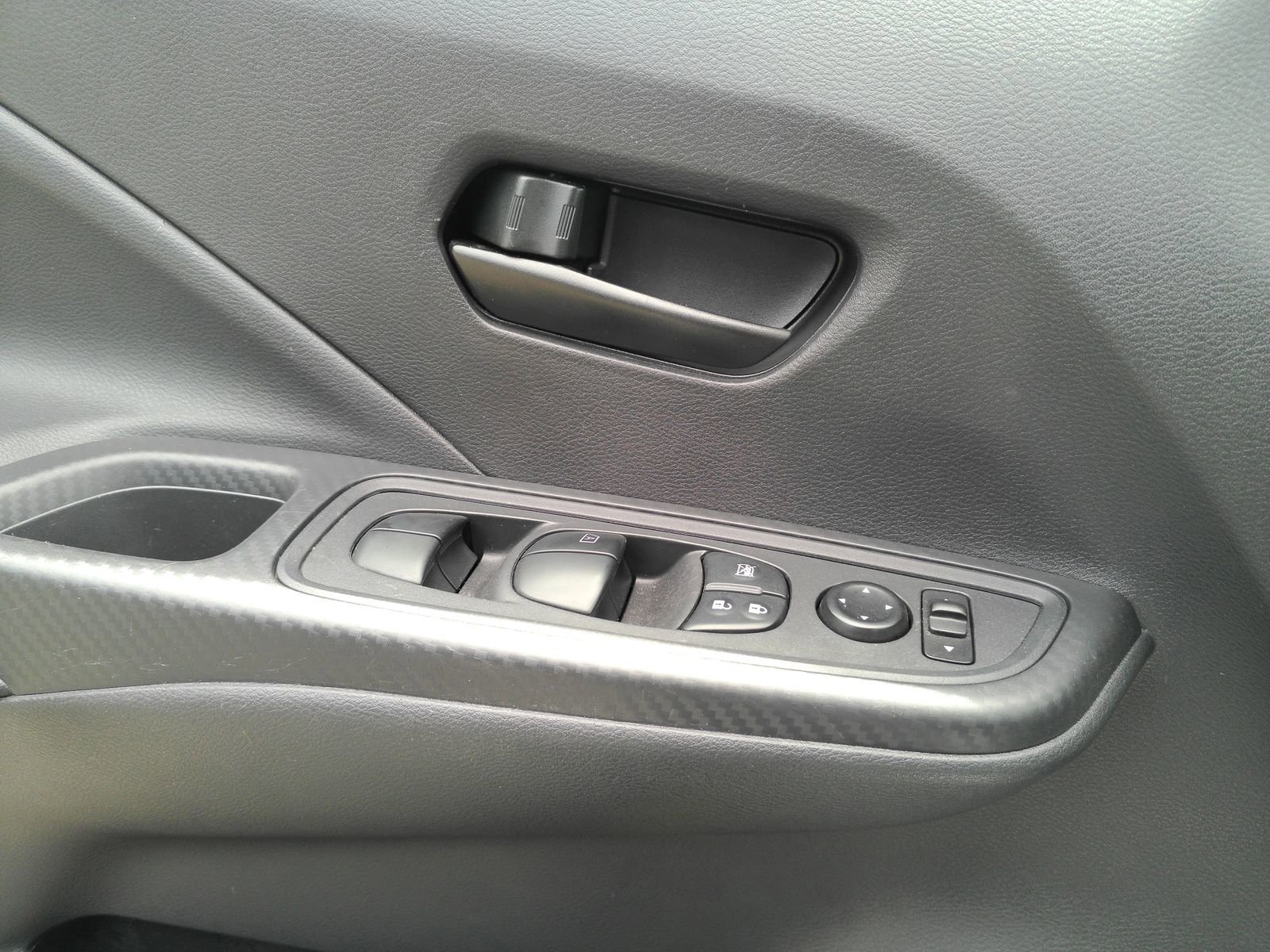 Used 2023 Nissan Versa S w/ Trunk Package FWD image 21