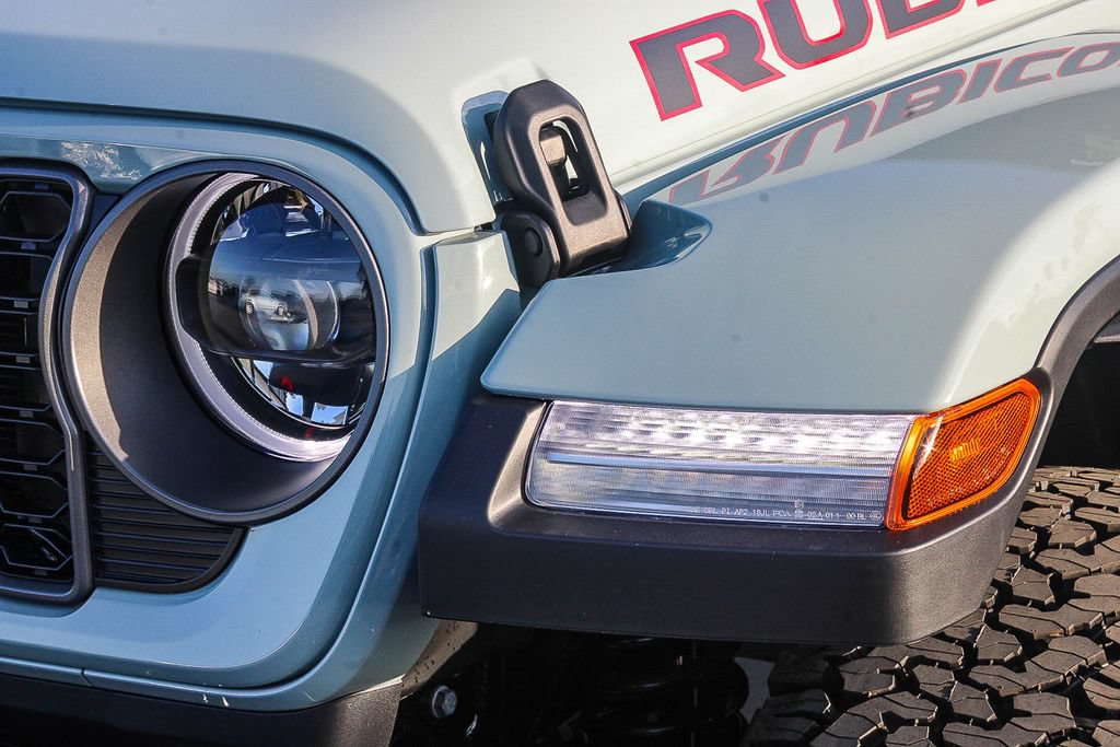 New 2026 Jeep Wrangler Unlimited Rubicon AWD/4WD image 4