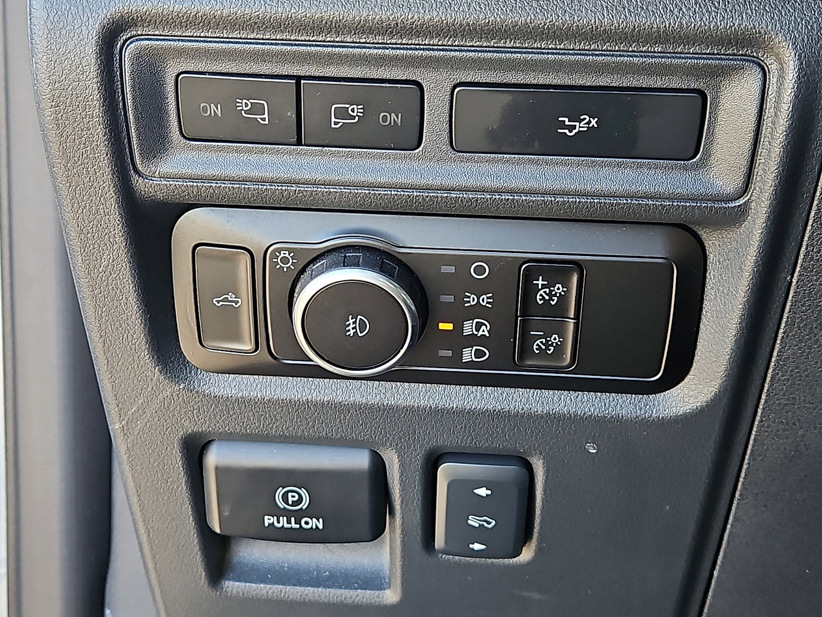 Used 2023 Ford F150 XLT w/ Equipment Group 302A High image 24