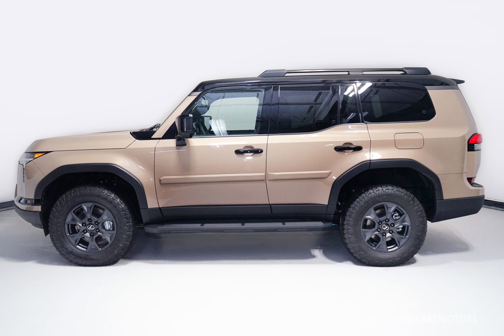 Used 2026 Lexus GX 550 AWD/4WD image 4