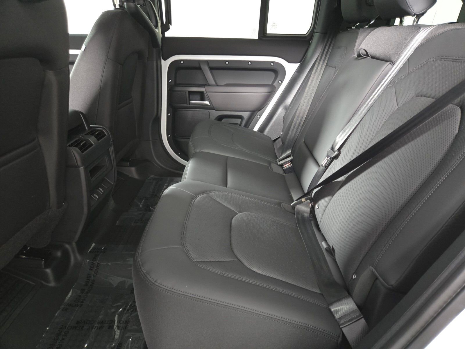 New 2026 Land Rover Defender 110 S AWD/4WD image 5