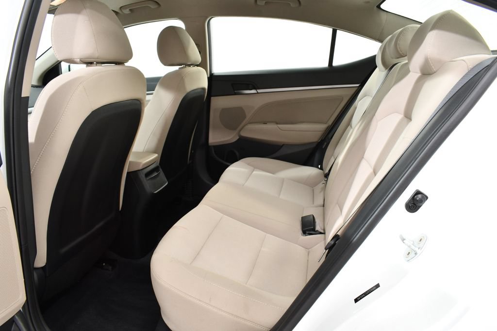 Used 2018 Hyundai Elantra SEL w/ Cargo Package FWD image 16
