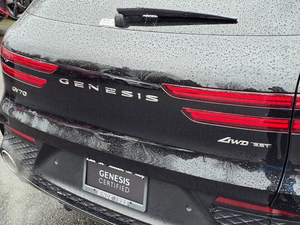 Certified 2025 Genesis GV70 3.5T Sport w/ Sport Prestige Package image 13