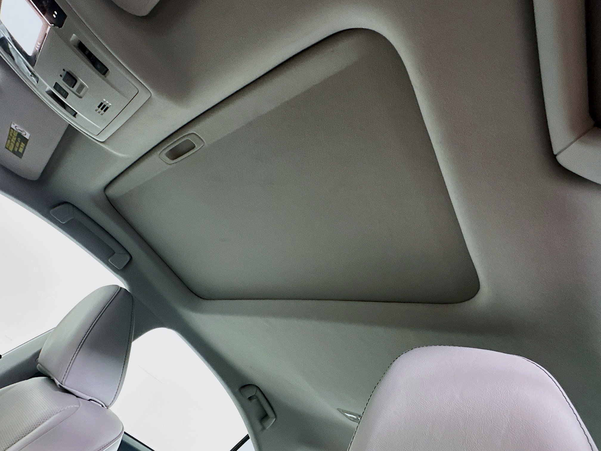 Used 2018 Lexus ES 350 w/ Luxury Package w/Wood Trim FWD image 26
