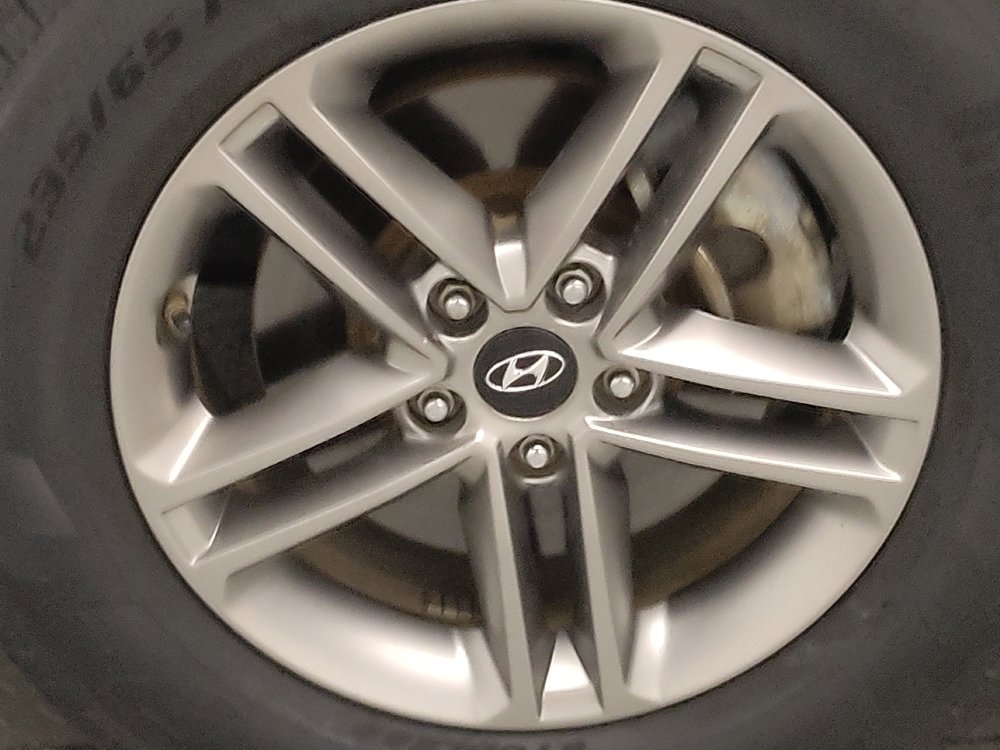 Used 2018 Hyundai Santa Fe Sport FWD image 31