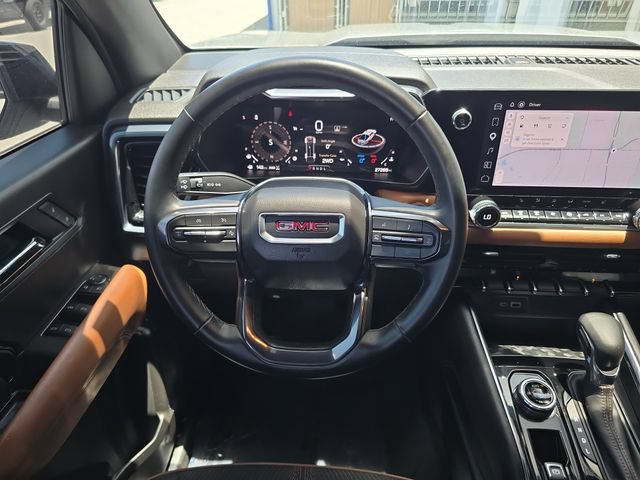 Certified 2025 GMC Canyon AT4 w/ Nightfall Edition AWD/4WD image 12