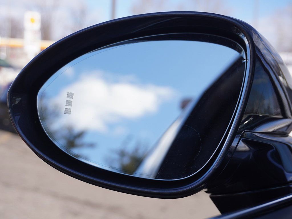 Used 2020 Porsche Cayenne Turbo image 47