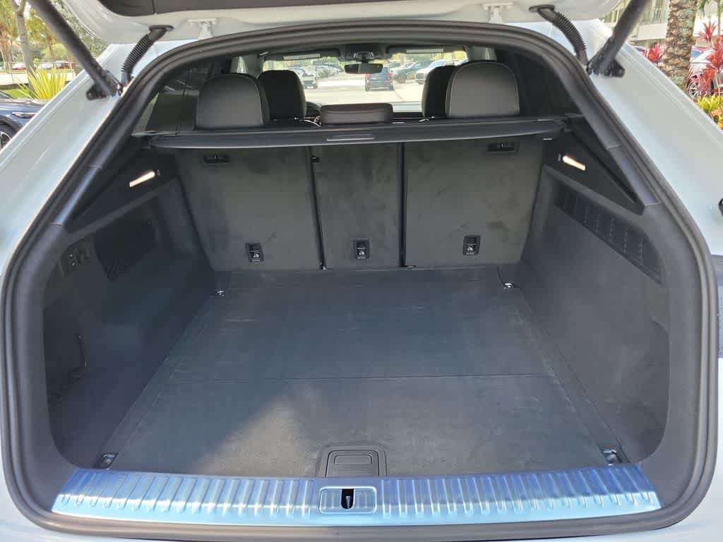 New 2027 Audi Q8 Premium Plus AWD/4WD image 27