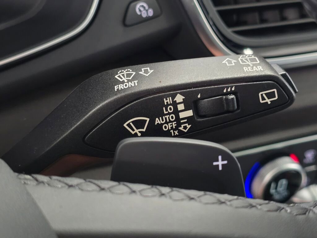 Certified 2025 Audi Q5 2.0T Premium Plus w/ Premium Plus Package image 41