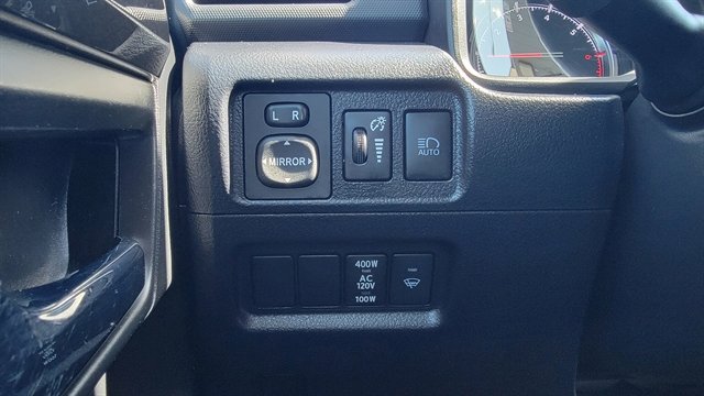 Used 2024 Toyota 4Runner TRD Off-Road image 13