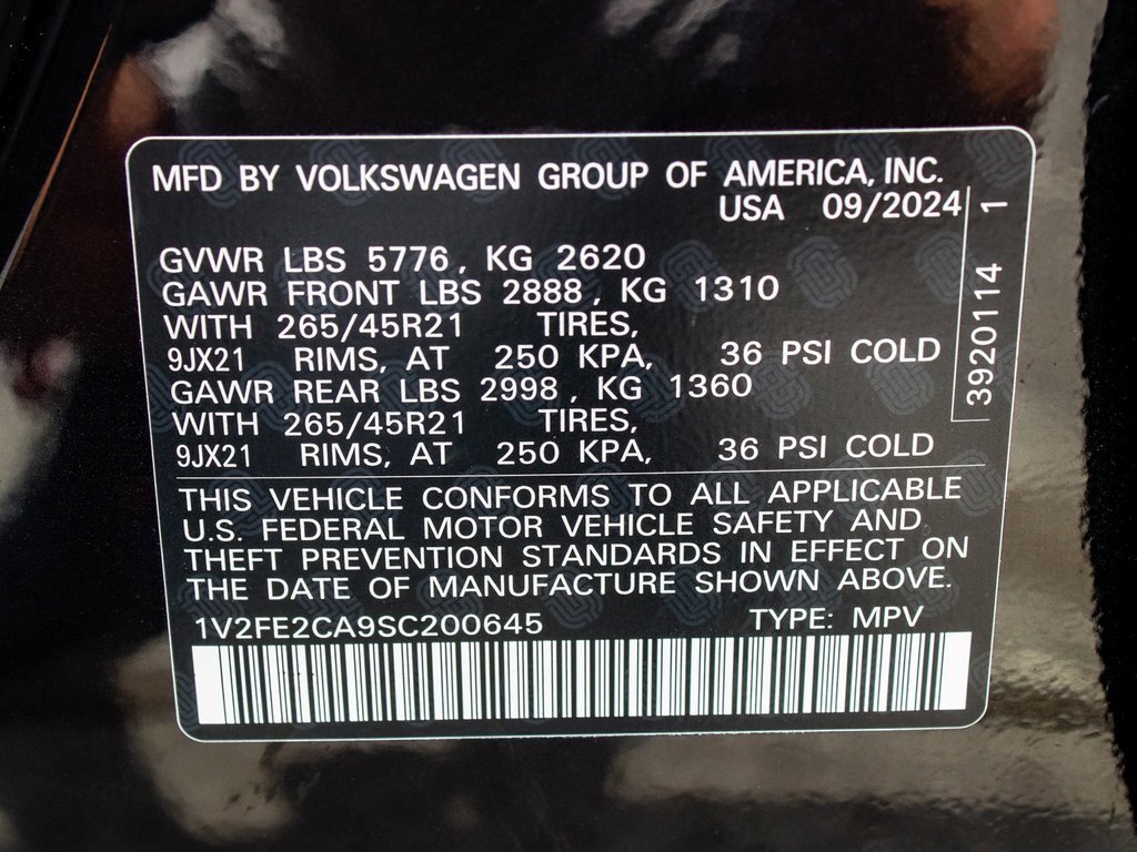 Used 2025 Volkswagen Atlas Cross Sport SEL Premium R-Line image 14