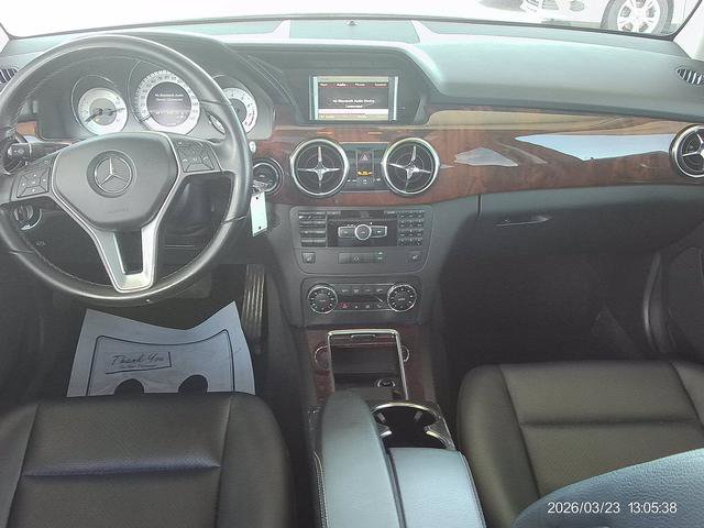Used 2013 Mercedes-Benz GLK 350 4MATIC image 6