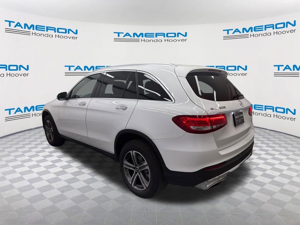 Used 2019 Mercedes-Benz GLC 300 w/ Premium Package image 3